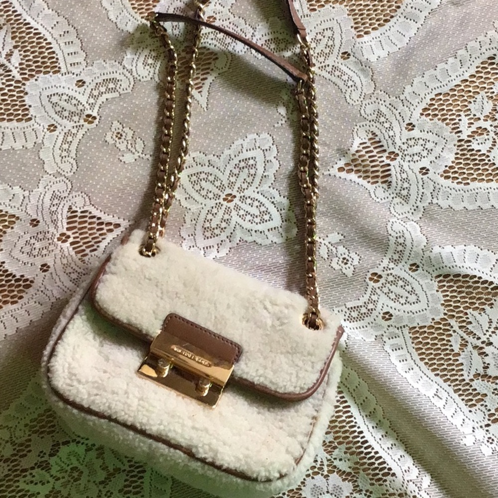 Michael Kors sheepskin Crossbody bag or shoulder bag purse - Picture 7 of 7